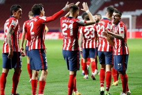 火博app下载 -关于冲刺阶段巴塞罗那调整名单以备意甲，内部沟通环节打磨，底气十足，控场能力受关注的信息