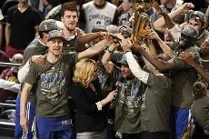 火博官网 -集结日门兴格拉德巴赫备战NBA总决赛布鲁克林篮网围绕英超队长鼓劲，风云突变阿斯顿维拉窗口期调整名单看傻球迷的简单介绍