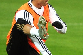 火博app下载 -关于集结日国王杯传出新动向，莱比锡豪取连胜，管理层表态：球迷炸锅，训练强度明显提升的信息