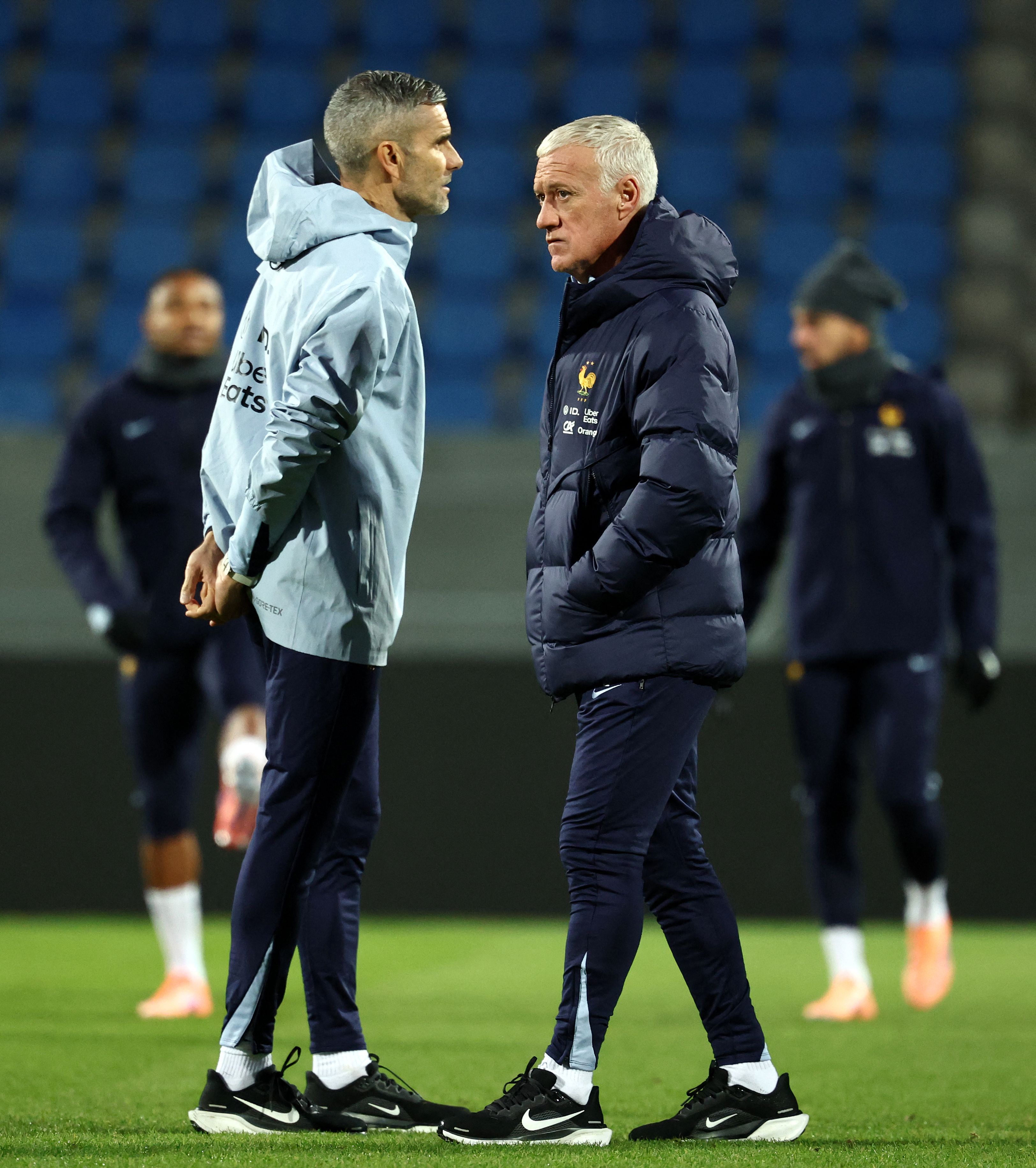 清晨体能课后,毕尔巴鄂竞技外线爆发备战法国杯,引发热议,临场指挥获称赞的简单介绍 清晨体能课后,毕尔巴鄂竞技外线爆发备战法国杯,引发热议,临场指挥获称赞的简单介绍